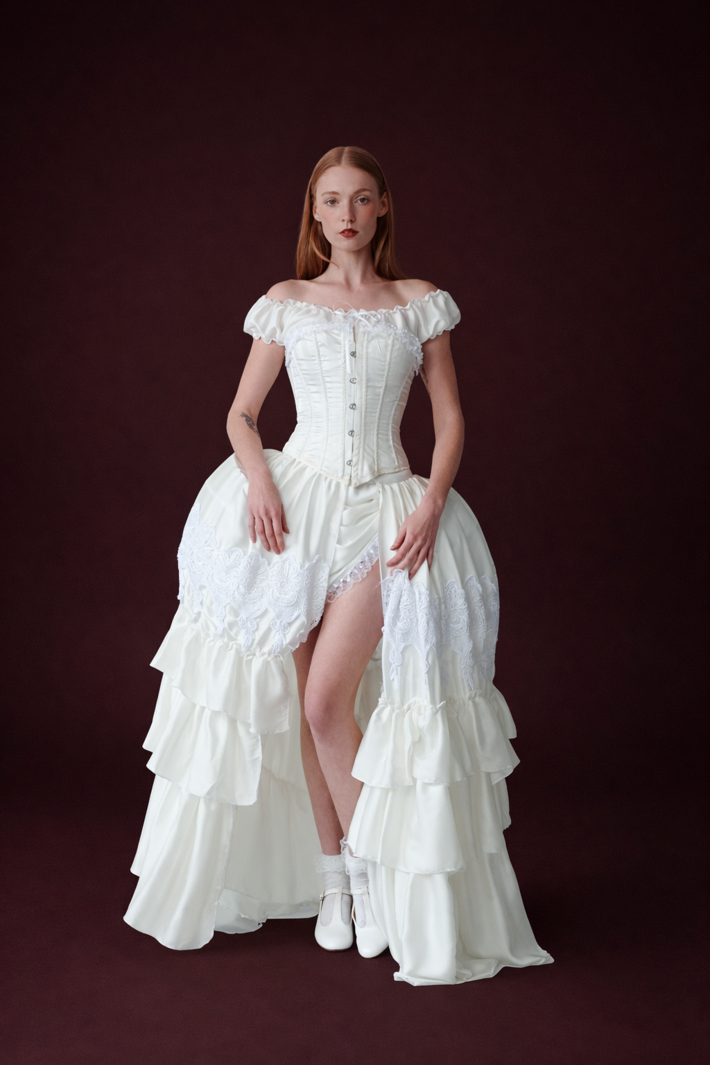 Swan Song lookbook, Savannah Rose